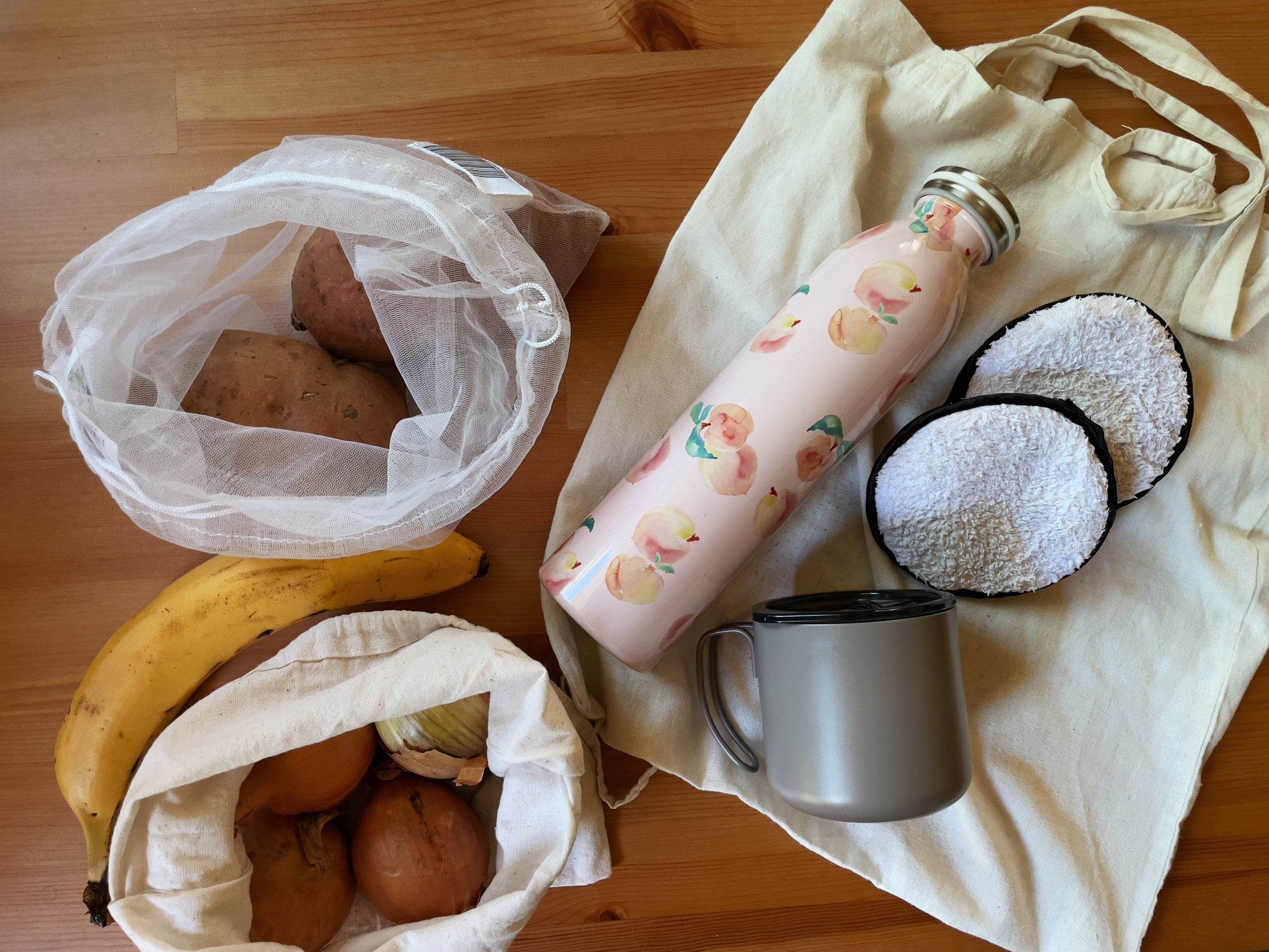 Първите ми стъпки към по-устойчив начин на живот: 5 продукта за многократна употреба, с които замених еднократните им&nbsp;варианти